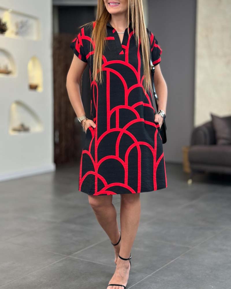 Wójcik™ | Elegancka sukienka midi z klapami i krótkim rękawem