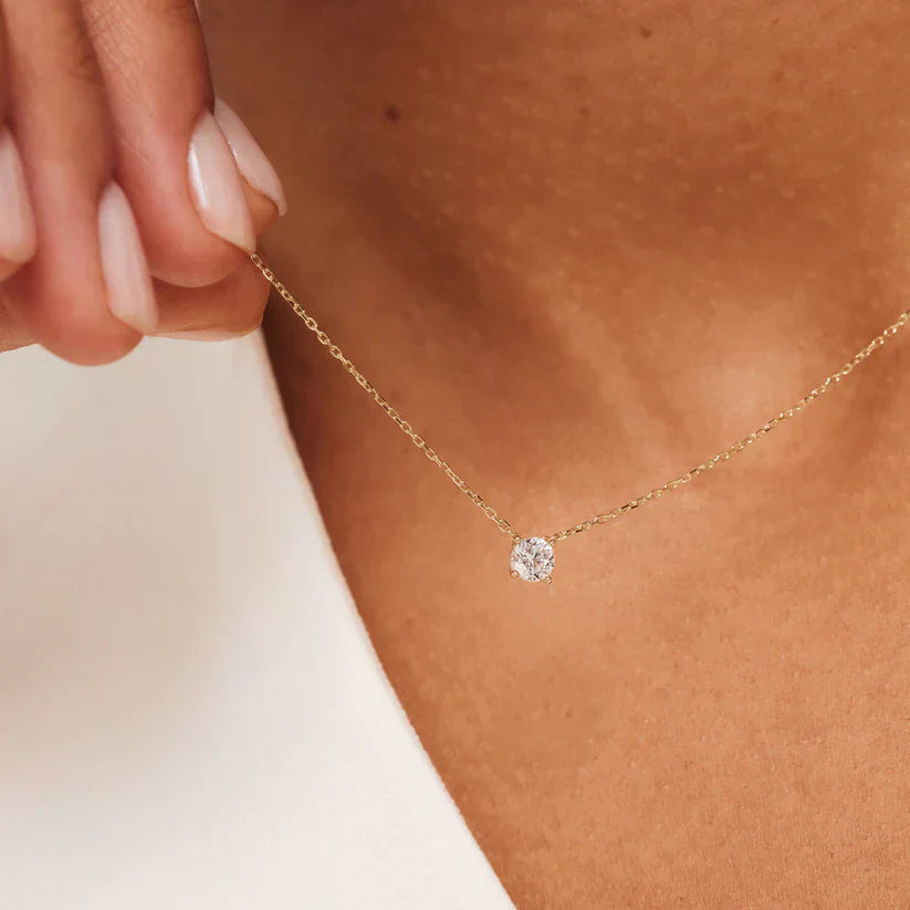 Wójcik™ | Naszyjnik z kamieniem moissanite Cléa