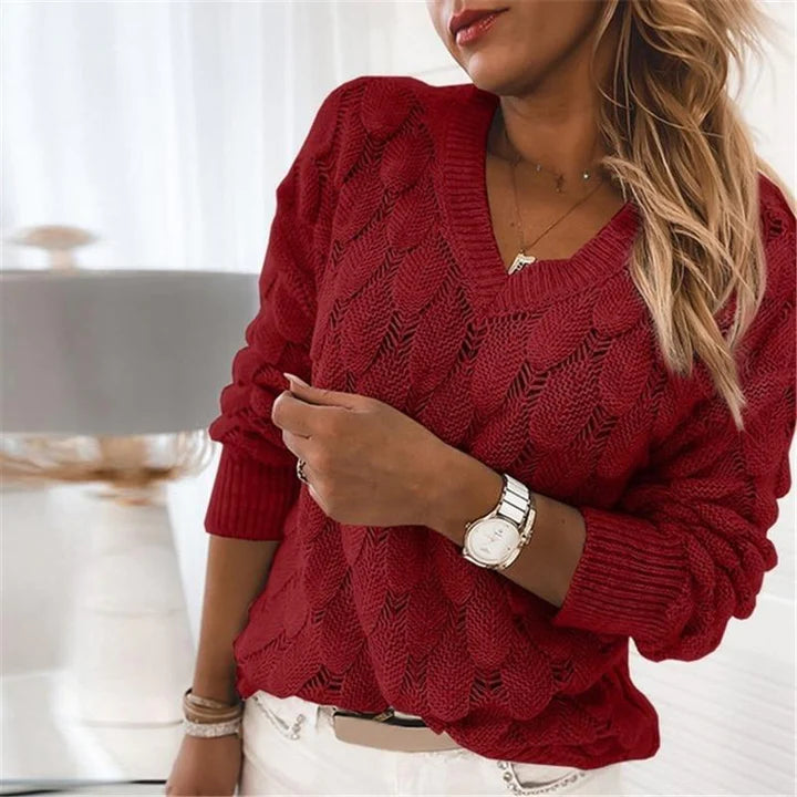 Wójcik™ | Sweter z dekoltem w serek