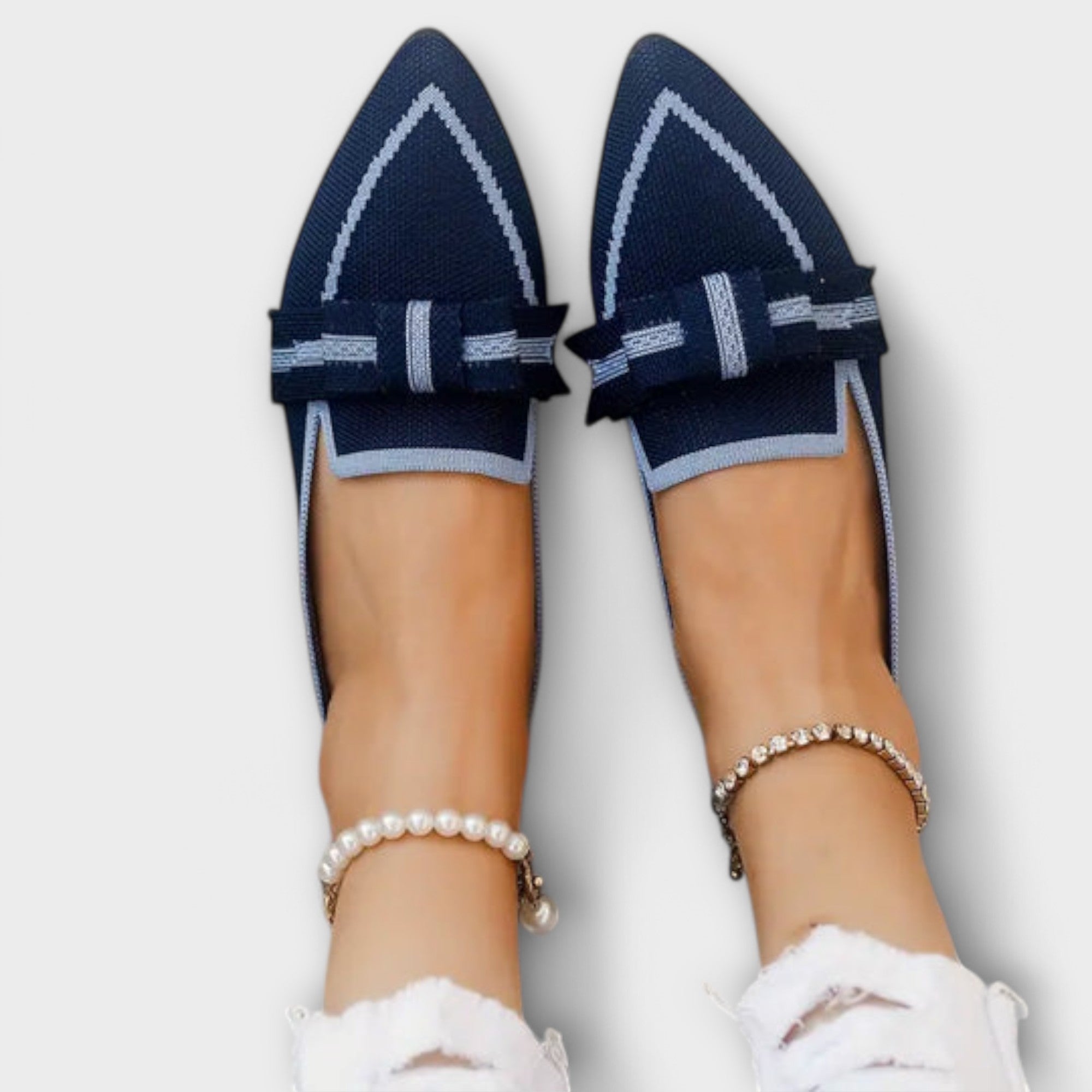 Wójcik™ | Płaskie buty damskie z węzłowym wzorem
